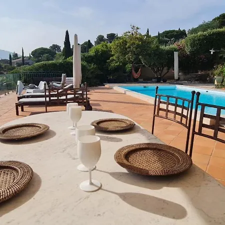Sea View Private Pool Large Shaded Garden *
